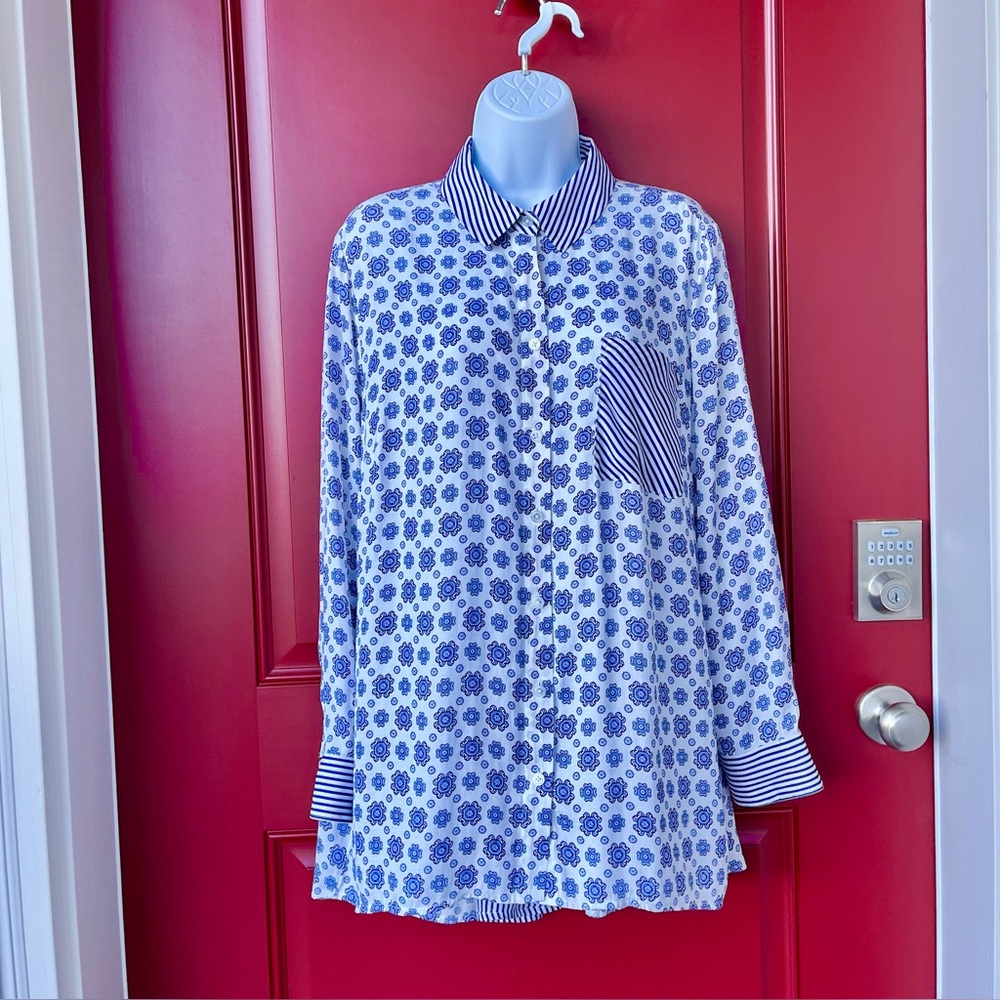 NWOT Chico’s Button Down Shirt